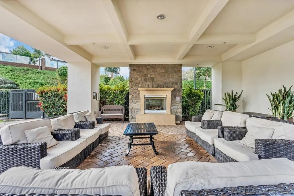 21512 Harmony Village Drive, Escondido, California 92029 home-pic-66