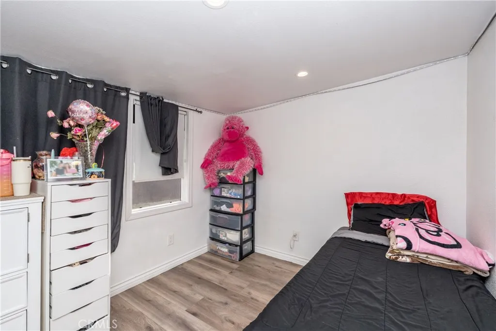 25562 Jane Street, San Bernardino, California 92404 home-pic-9
