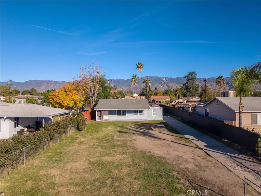25562 Jane Street, San Bernardino, California 92404 home-pic-1