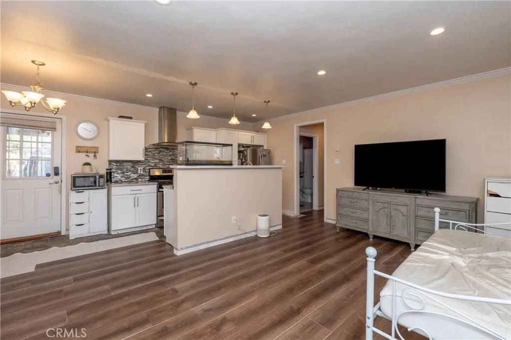 25562 Jane Street, San Bernardino, California 92404 home-pic-5