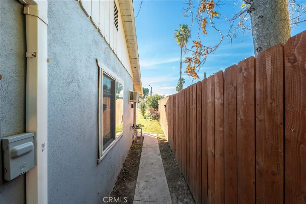 25562 Jane Street, San Bernardino, California 92404 home-pic-24