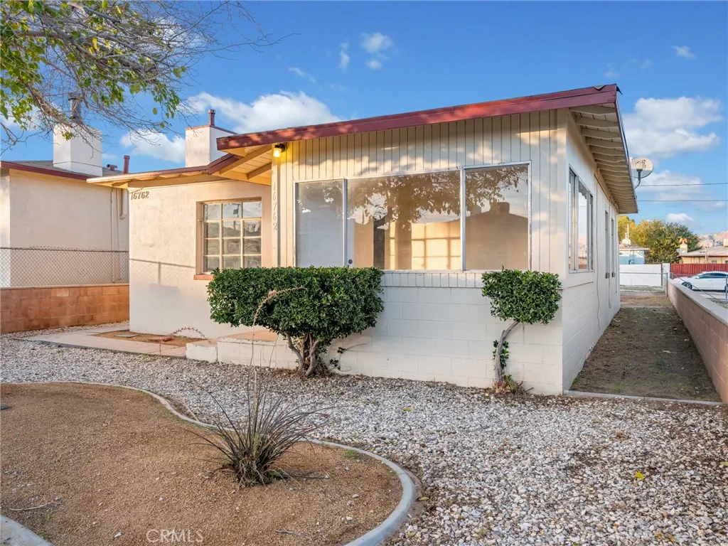 16762 Merrill Street, Victorville, California 92395 home-pic-31