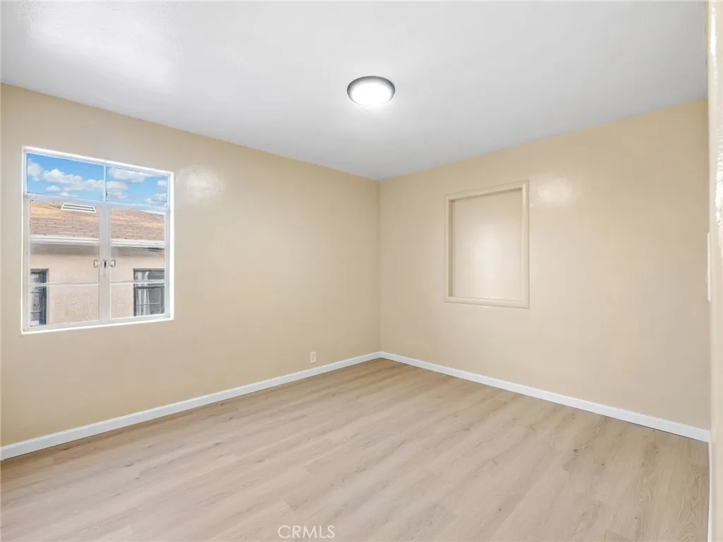 16762 Merrill Street, Victorville, California 92395 home-pic-14