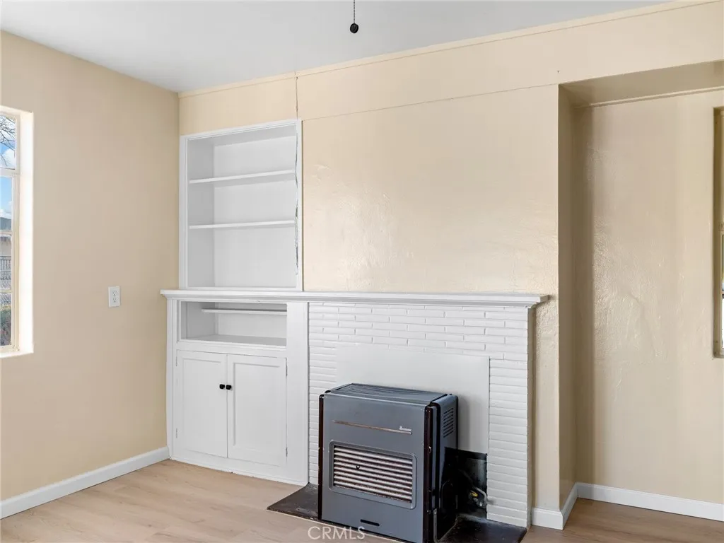 16762 Merrill Street, Victorville, California 92395 home-pic-9