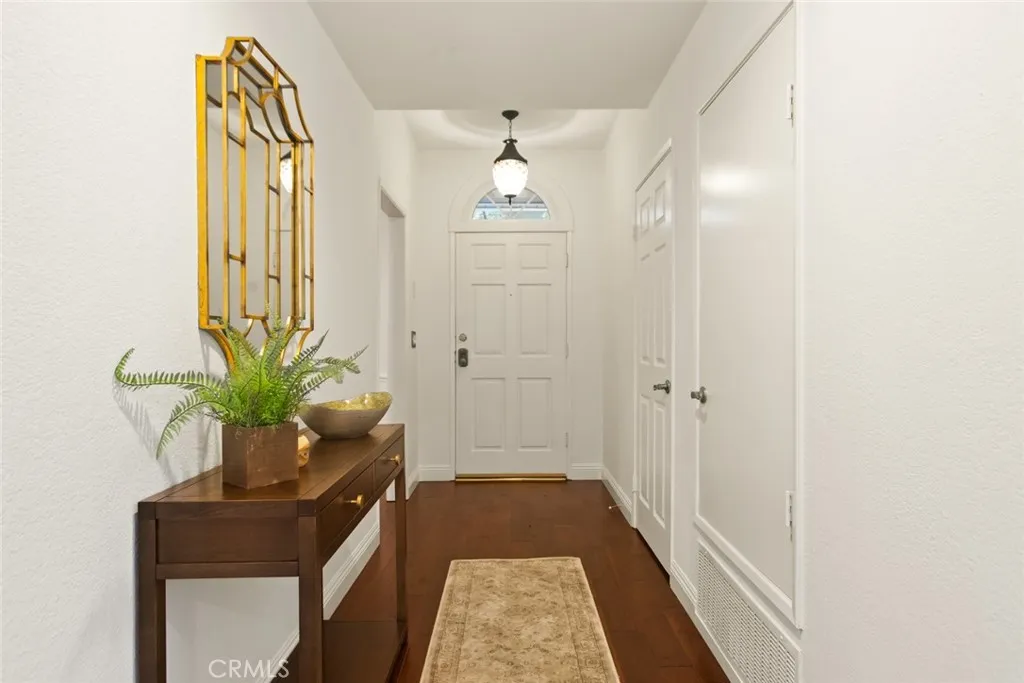 4355 Ventura Canyon 103, Sherman Oaks, California 91423 home-pic-27