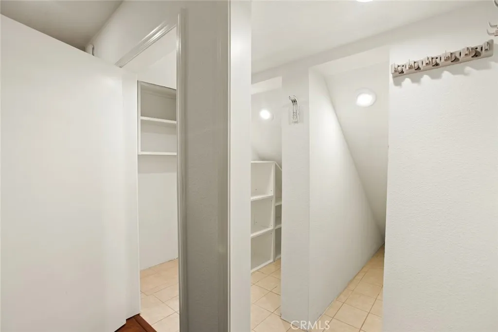 4355 Ventura Canyon 103, Sherman Oaks, California 91423 home-pic-21