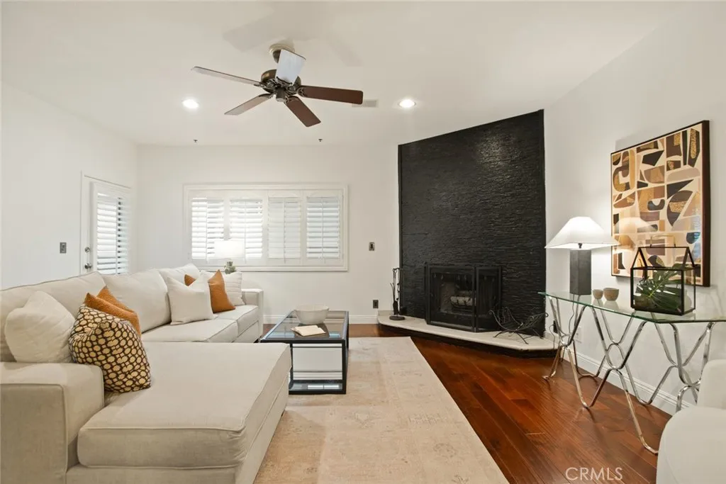4355 Ventura Canyon 103, Sherman Oaks, California 91423 home-pic-23