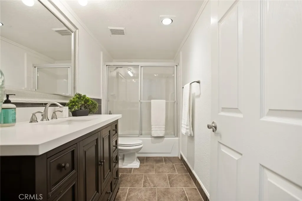 4355 Ventura Canyon 103, Sherman Oaks, California 91423 home-pic-6
