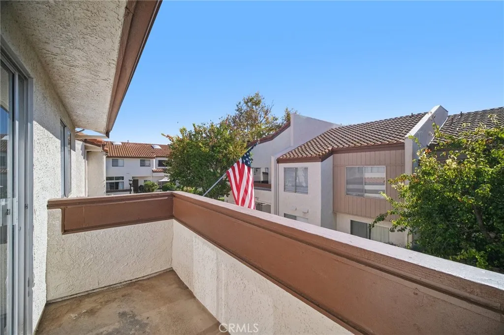 1730 Sinaloa Road 308, Simi Valley, California 93065 home-pic-23
