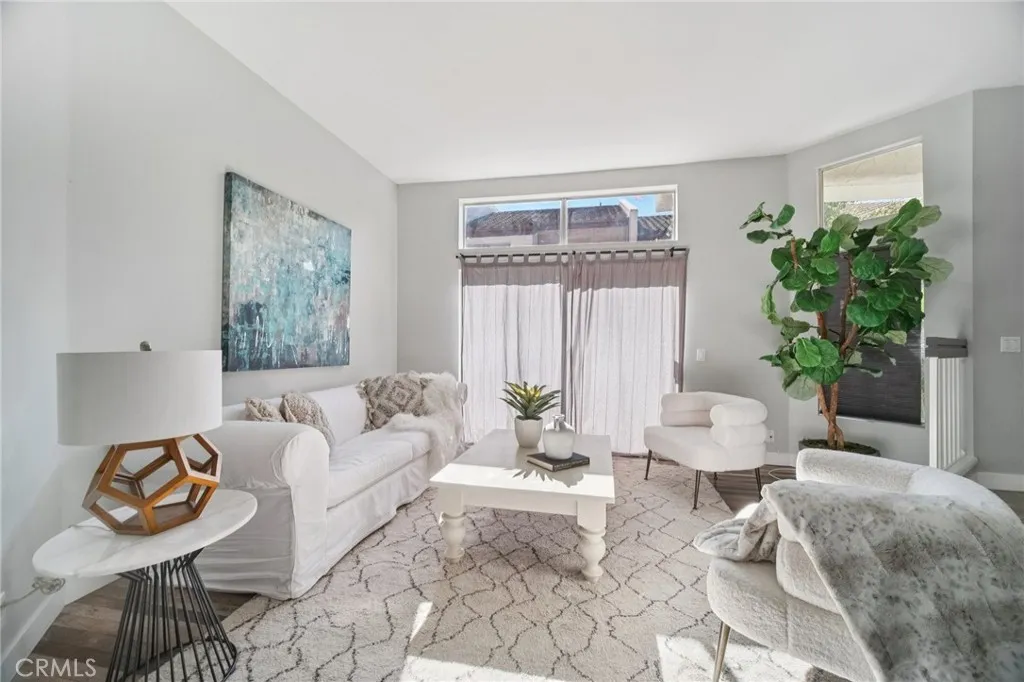 1730 Sinaloa Road 308, Simi Valley, California 93065 home-pic-2