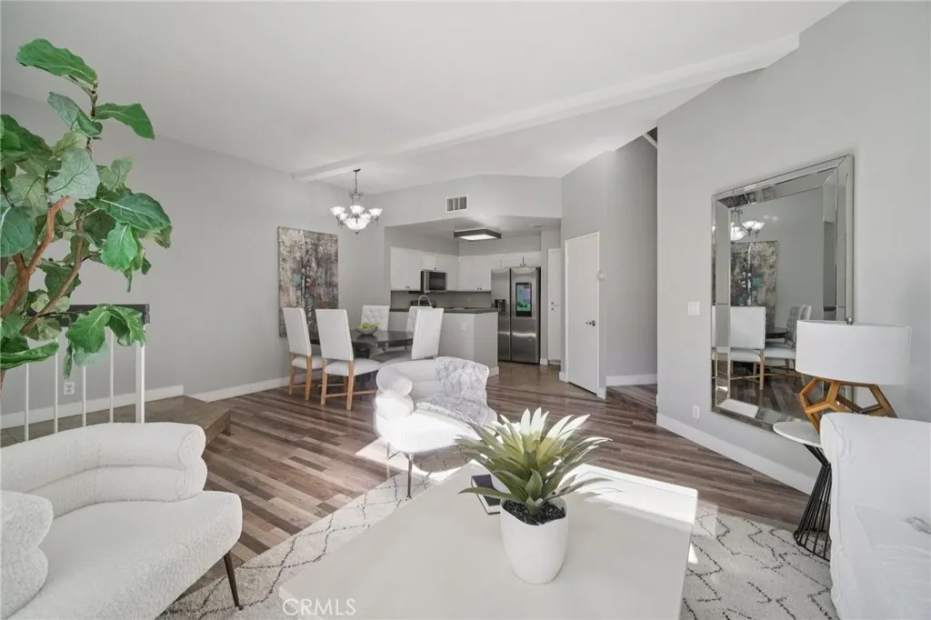 1730 Sinaloa Road 308, Simi Valley, California 93065 home-pic-13