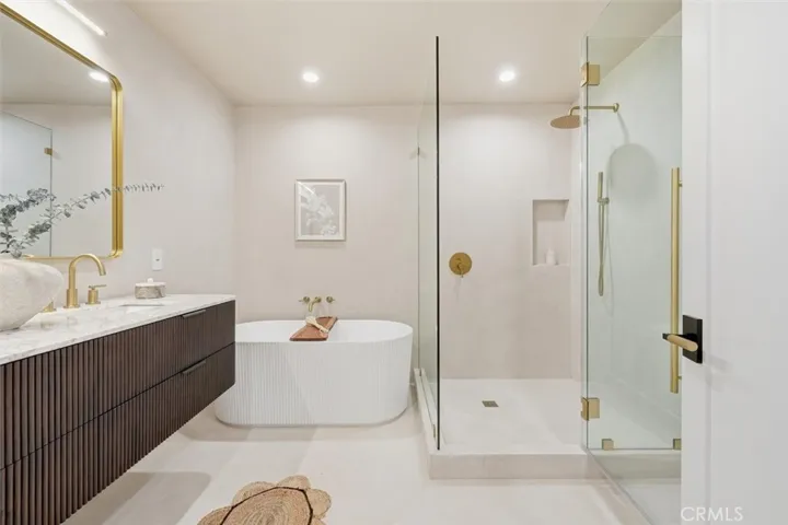 spa like primary bath