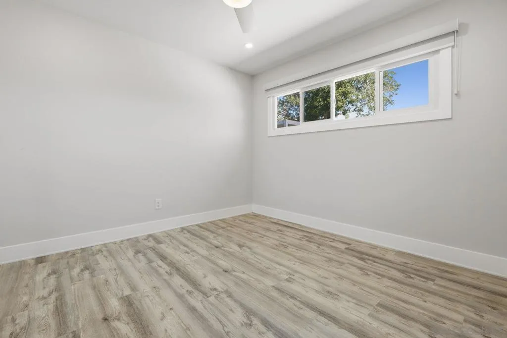 4657 Pocahontas Ave, San Diego, California 92117 home-pic-27