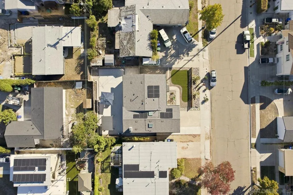 4657 Pocahontas Ave, San Diego, California 92117 home-pic-14