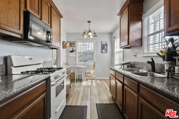 SFR Kitchen