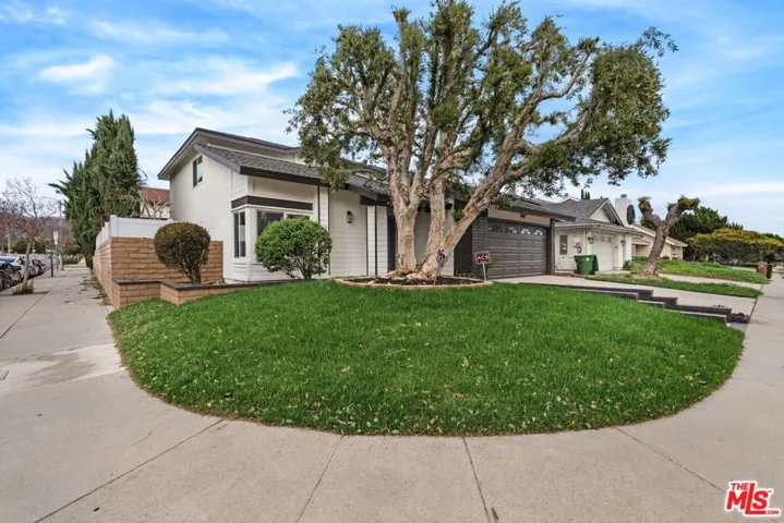 20657 Septo Street, Chatsworth, California 91311