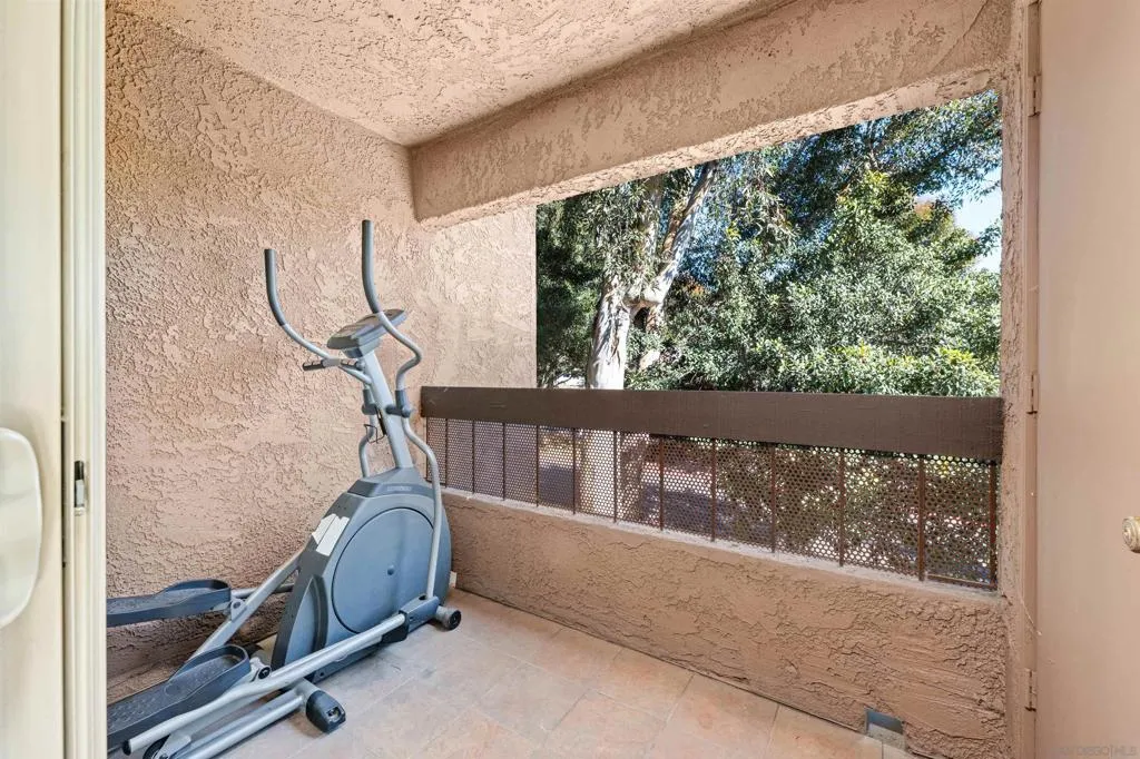 10425 Caminito Cuervo 217, San Diego, California 92108 home-pic-19