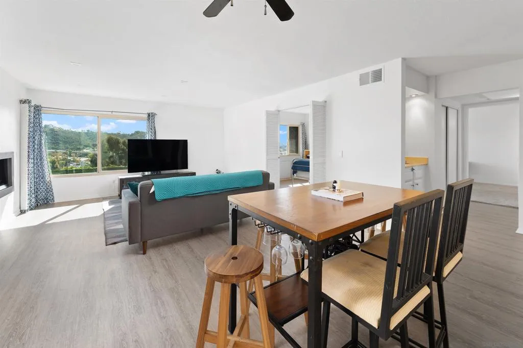 10425 Caminito Cuervo 217, San Diego, California 92108 home-pic-8