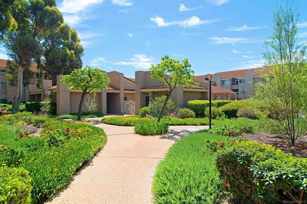 10425 Caminito Cuervo 217, San Diego, California 92108 home-pic-39