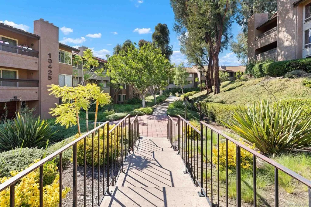 10425 Caminito Cuervo 217, San Diego, California 92108 home-pic-38