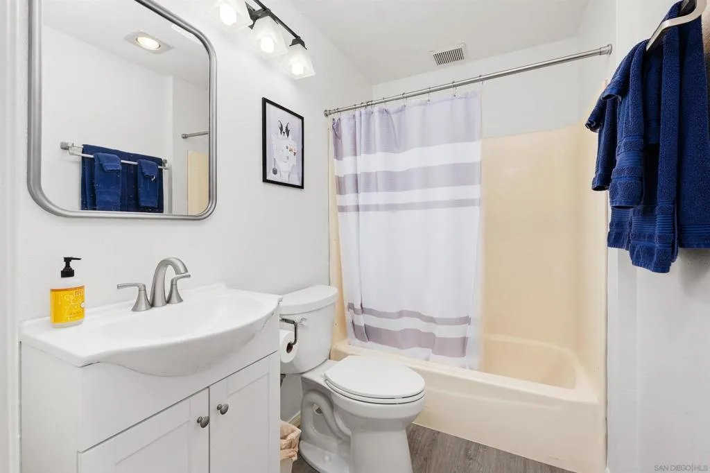 10425 Caminito Cuervo 217, San Diego, California 92108 home-pic-28