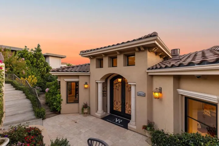 24570 Ruth Lee Court, Los Altos, California 94024