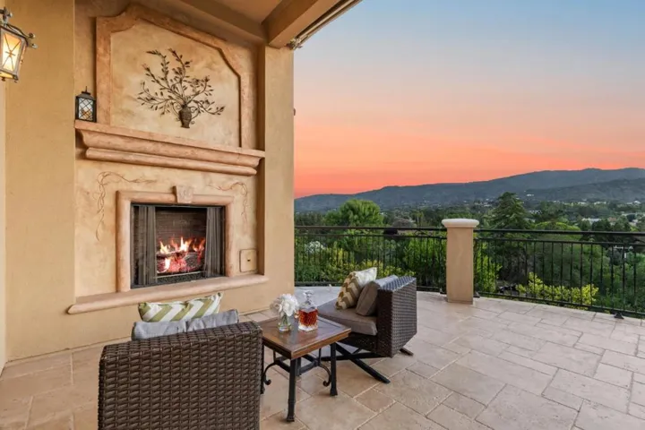 24570 Ruth Lee Court, Los Altos, California 94024