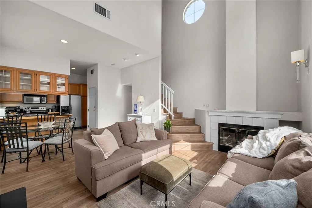 8087 E Santo Court, Anaheim, California 92808 home-pic-7