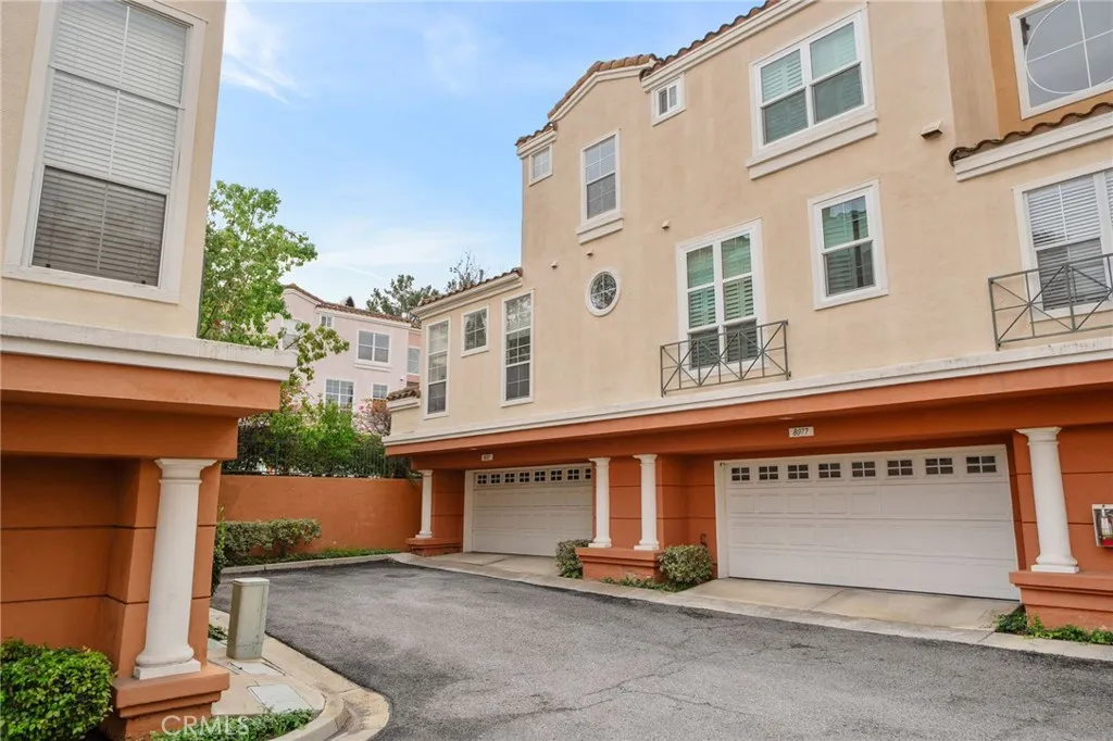 8087 E Santo Court, Anaheim, California 92808 home-pic-29