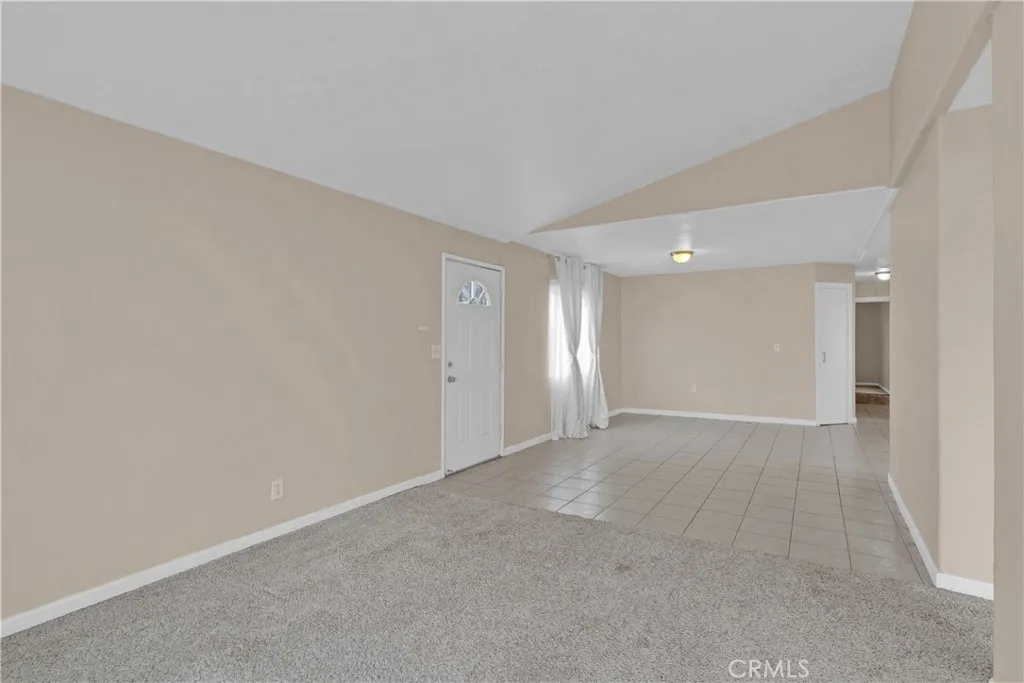 9175 E Avenue S4, Littlerock, California 93543 home-pic-9
