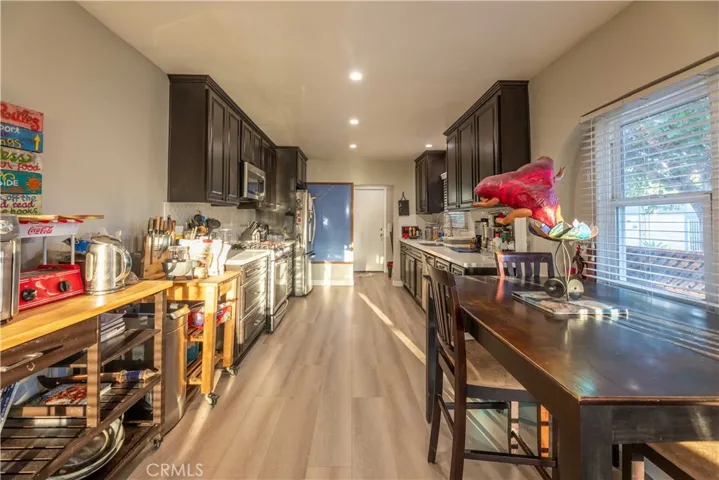 4524 7th Avenue, Los Angeles, California 90043
