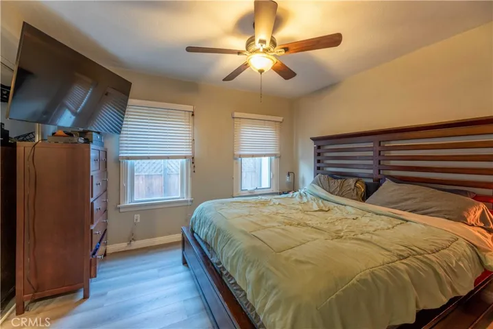 4524 7th Avenue, Los Angeles, California 90043