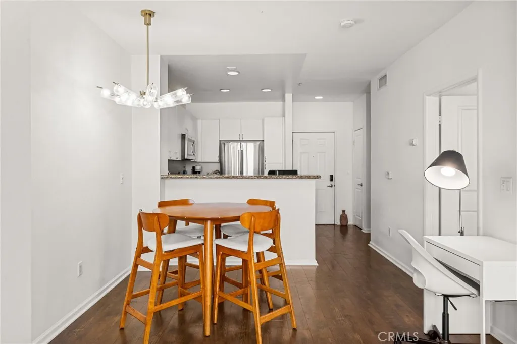 1801 E Katella Avenue 3071, Anaheim, California 92805 home-pic-3