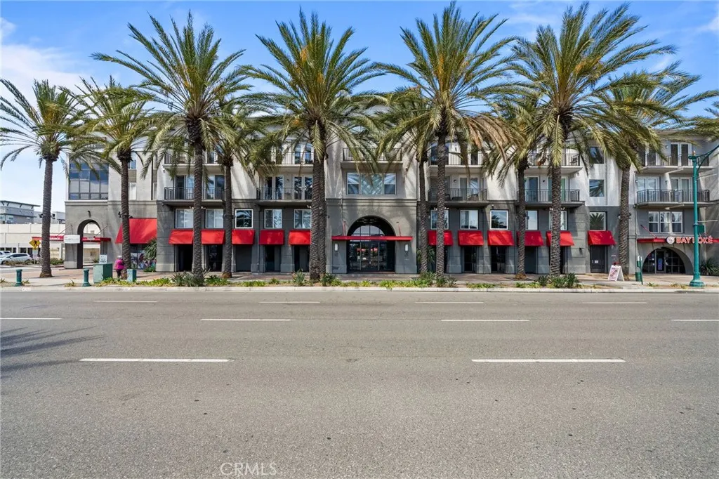 1801 E Katella Avenue 3071, Anaheim, California 92805 home-pic-1