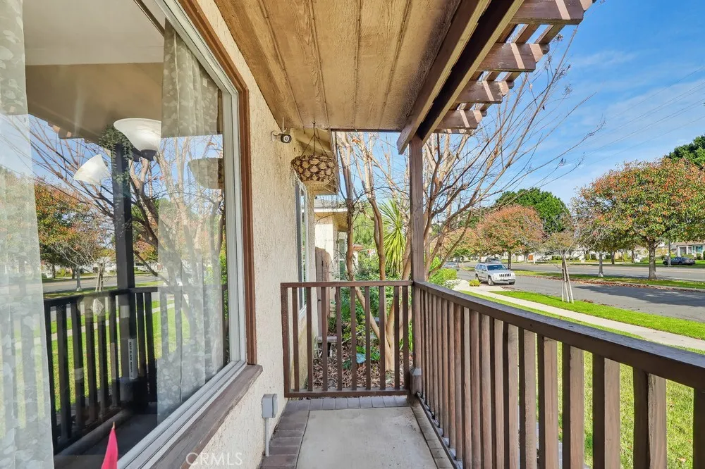 4319 Woodruff, Lakewood, California 90713 home-pic-3