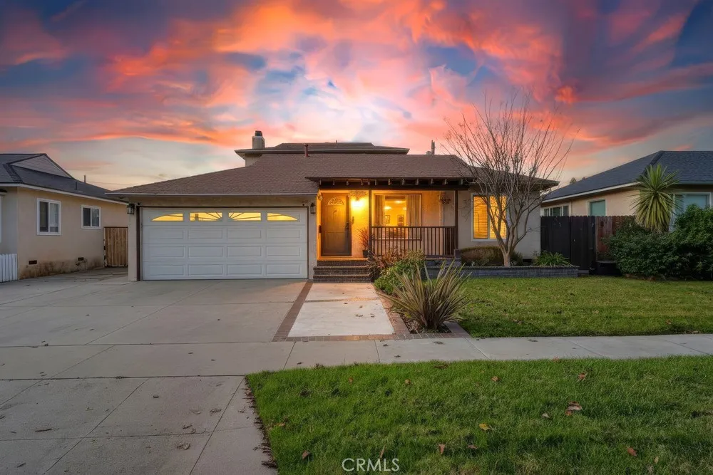4319 Woodruff, Lakewood, California 90713 home-pic-1