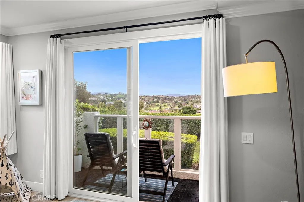 30902 Clubhouse Drive 23f, Laguna Niguel, California 92677 home-pic-15