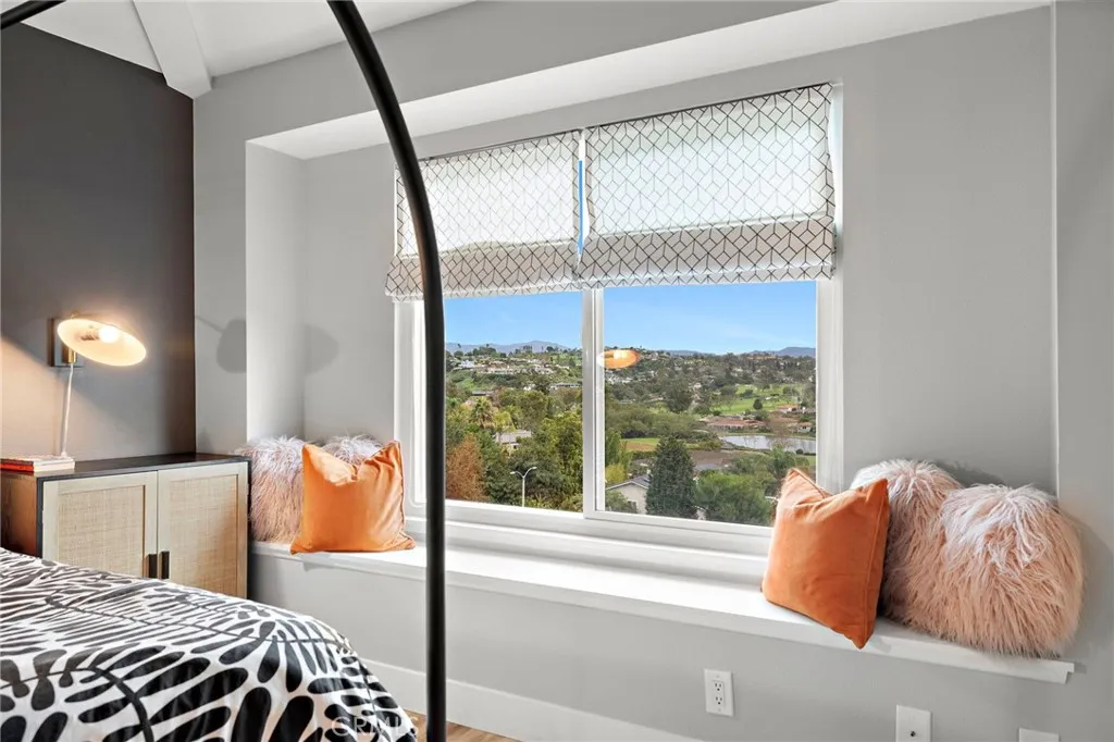 30902 Clubhouse Drive 23f, Laguna Niguel, California 92677 home-pic-20