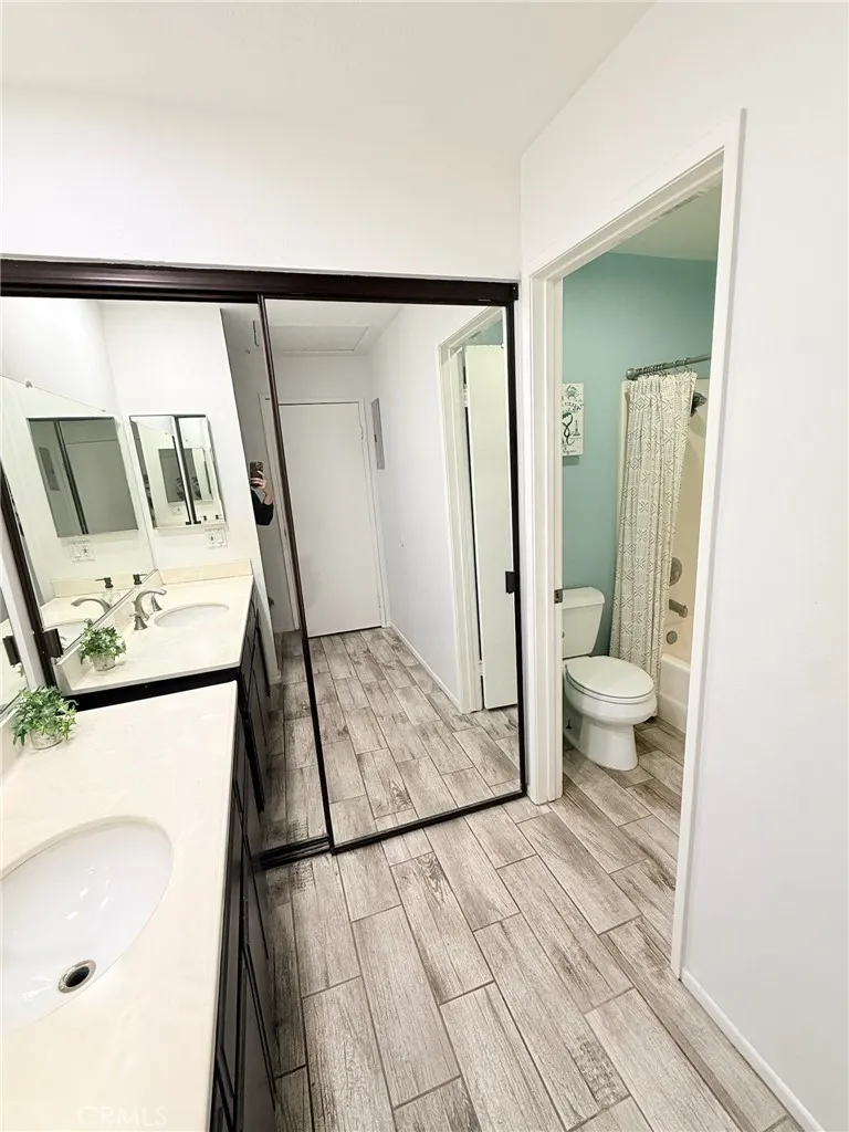 5722 E Stillwater, Orange, California 92869 home-pic-24