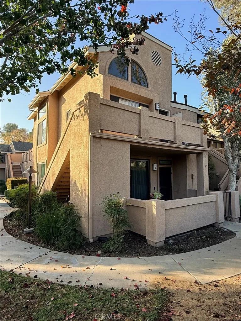 5722 E Stillwater, Orange, California 92869 home-pic-2