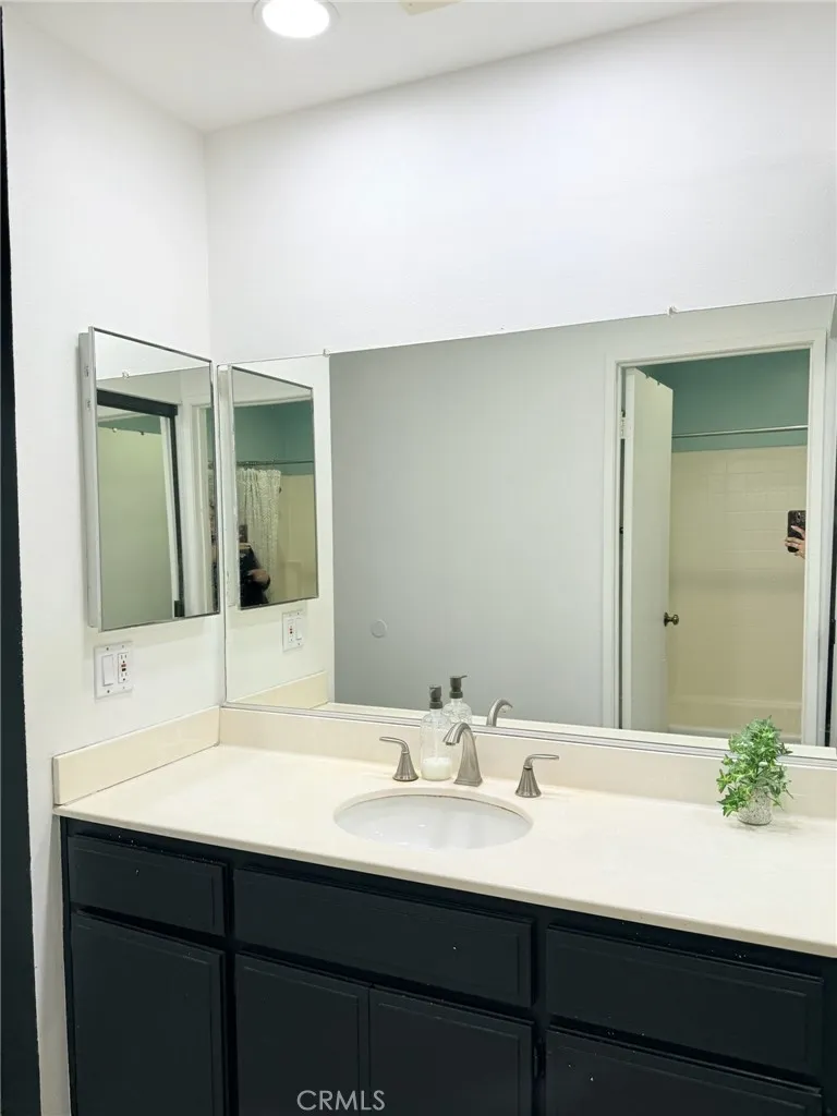5722 E Stillwater, Orange, California 92869 home-pic-22
