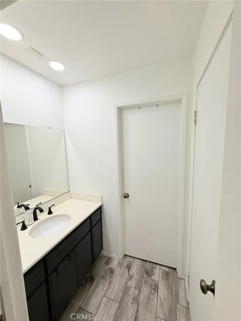 5722 E Stillwater, Orange, California 92869 home-pic-19