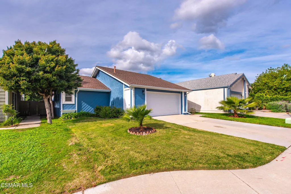 2497 Orangewood Place, Simi Valley, California 93065 home-pic-39