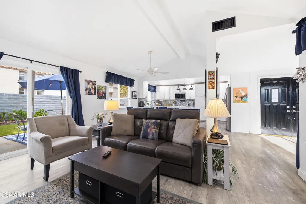 2497 Orangewood Place, Simi Valley, California 93065 home-pic-7