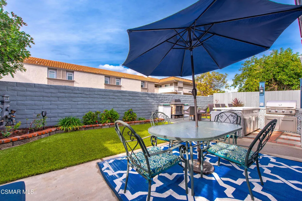 2497 Orangewood Place, Simi Valley, California 93065 home-pic-33