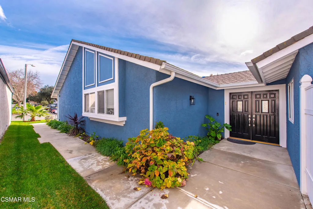 2497 Orangewood Place, Simi Valley, California 93065 home-pic-41