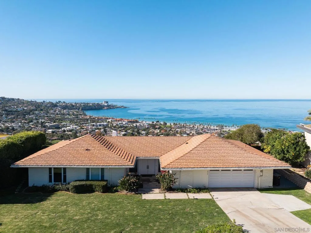 8330 Prestwick Dr., La Jolla, California 92037 home-pic-16