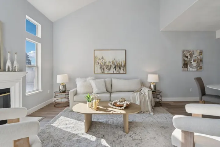 1951 Ofarrell Street 404, San Mateo, California 94403