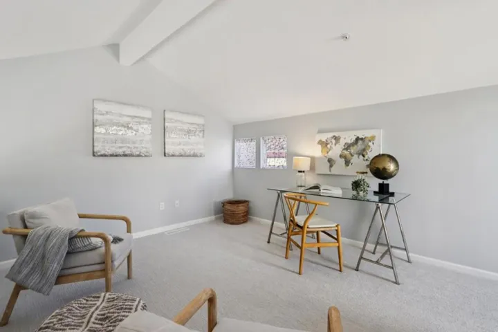 1951 Ofarrell Street 404, San Mateo, California 94403
