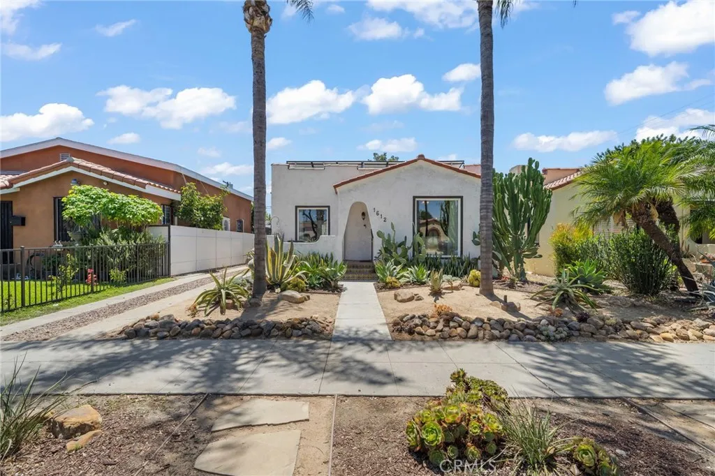 1612 E 65th, Long Beach, California 90805 home-pic-3